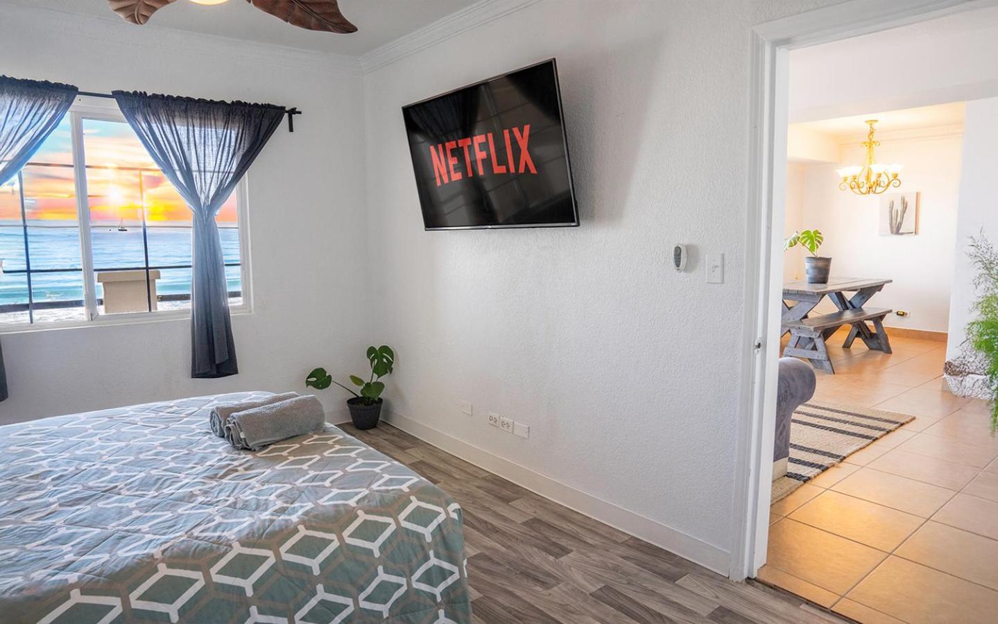 Beachfront Two Bedroom With 3 Beds Tijuana Ngoại thất bức ảnh