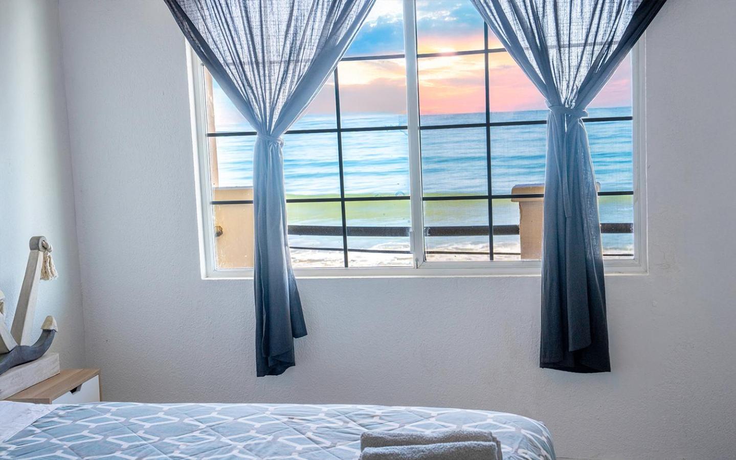 Beachfront Two Bedroom With 3 Beds Tijuana Ngoại thất bức ảnh